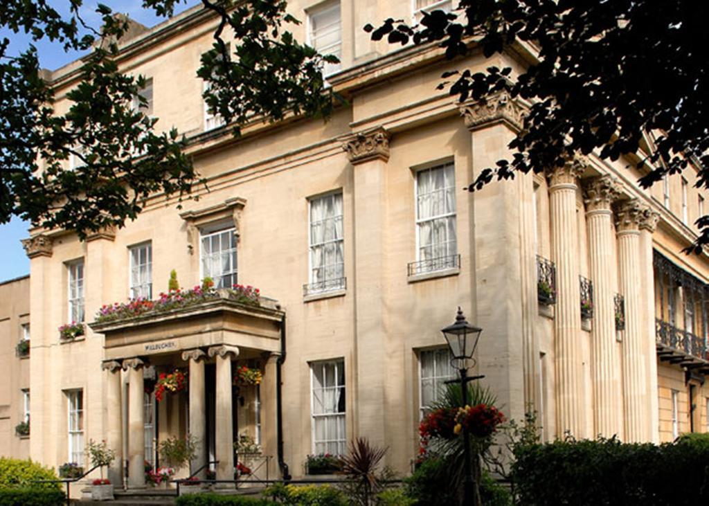 Willoughby House Hotel & Apartments Cheltenham Exterior photo